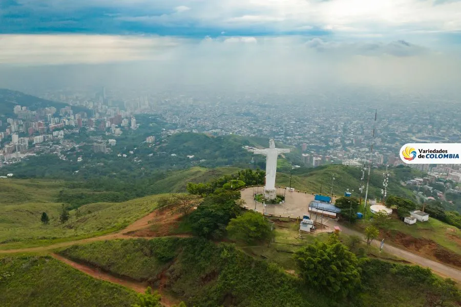limites naturales mas destacados de Cali límites naturales más destacados de Cali