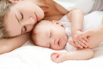 Como dormir un bebé