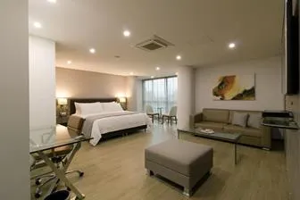 Binn Hotel Habitaci&oacute;n Sencilla Medell&iacute;n
