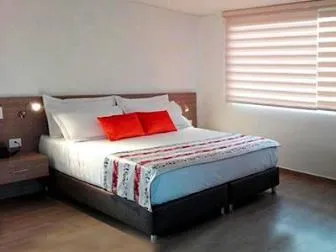 habitacion hotel lomas 10 suite Medell&iacute;n