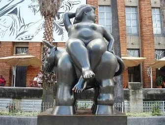 plaza de botero en Medell&iacute;n