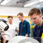 &iquest;Qu&eacute; hace un Ingeniero Mecatr&oacute;nico?