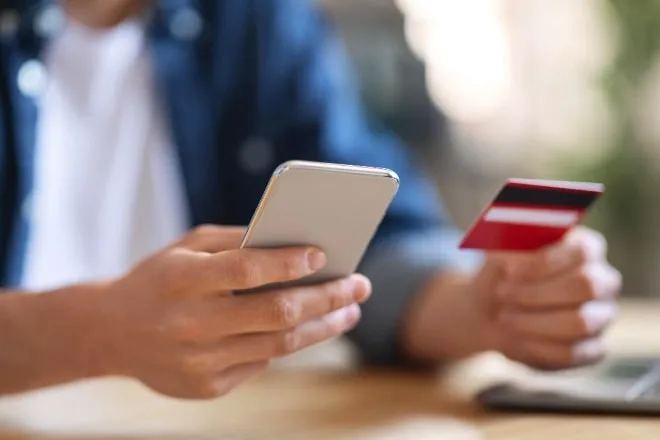 Tr&aacute;mites online que puedes hacer en Bancolombia