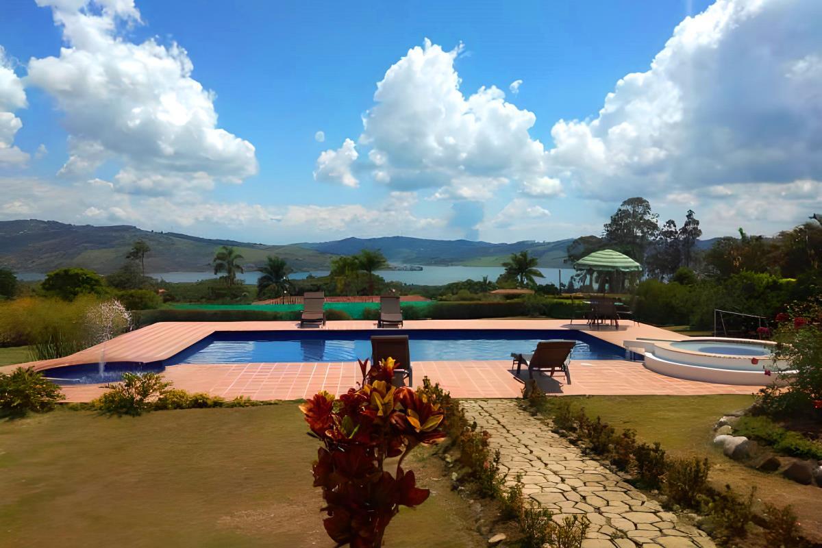 Alquilamos la Finca J02