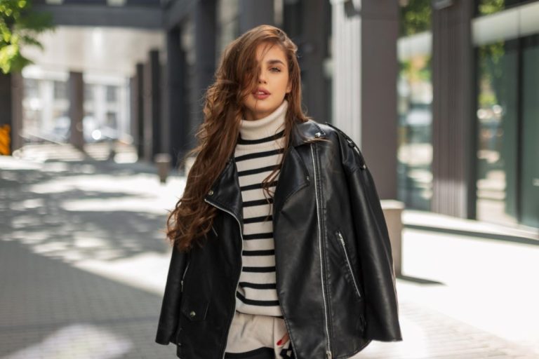 Se vienen los mejores descuentos para conseguir abrigos de mujer