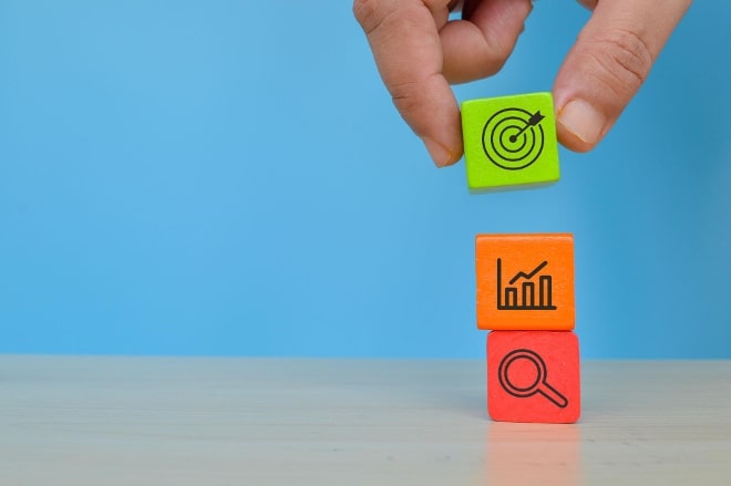 Estrategias clave para innovar en mercadeo y gestión comercial