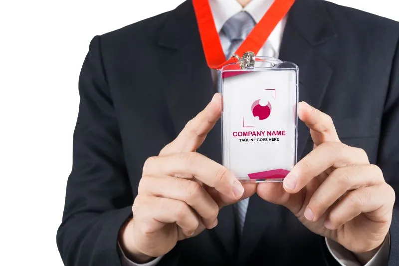 Que son las escarapelas para eventos Escarapelas personalizadas para identificar invitados en eventos
