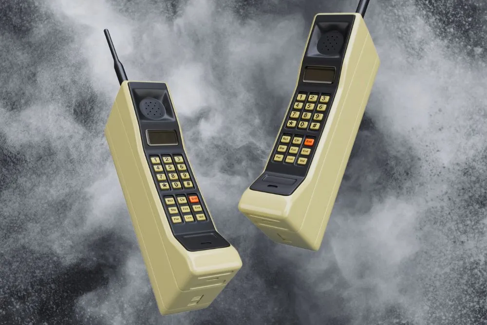 Motorola DynaTAC 8000X Evolución y expansión tecnológica de Motorola en telecomunicaciones