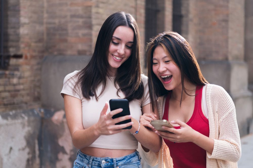 Celulares gama media en Colombia
