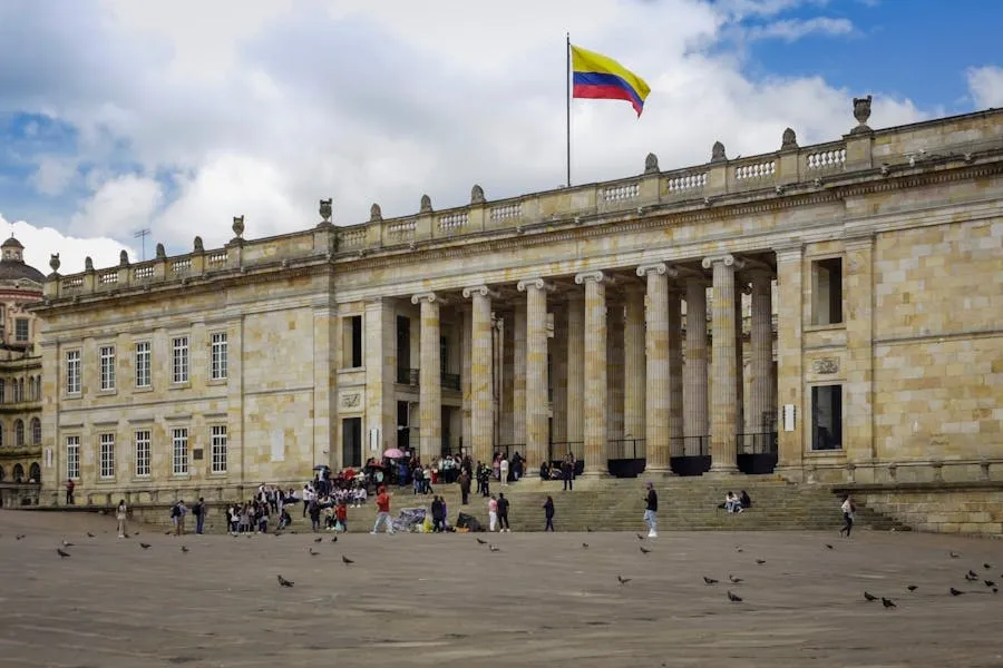 Imagen de Bandera de Colombia historia y significado de los colores